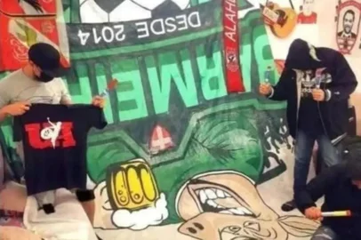 A partida entre Palmeiras e Al Ahly, válida pela segunda rodada do Grupo A do Mundial de Clubes, acontece apenas na próxima quinta-feira (19), às 13h (de Brasília), no MetLife Stadium, em Nova Jersey. Mas a rivalidade entre os torcedores das duas equipes já ganhou as ruas dos Estados Unidos.<!-- NICAID(16062259) -->