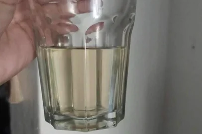 Água escura do vale do sinos<!-- NICAID(16266945) -->