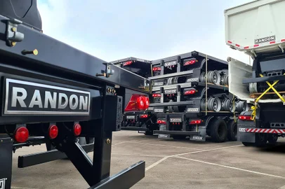 Exportações na Randon<!-- NICAID(14815283) -->