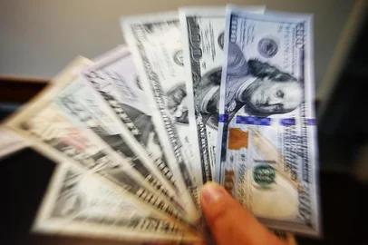 PORTO ALEGRE, RS, BRASIL, 06-06-2018: Fotos para matéria sobre a alta do Dólar na bolsa de valores (FOTO FÉLIX ZUCCO/AGÊNCIA RBS, Editoria de Notícias).<!-- NICAID(13585343) -->