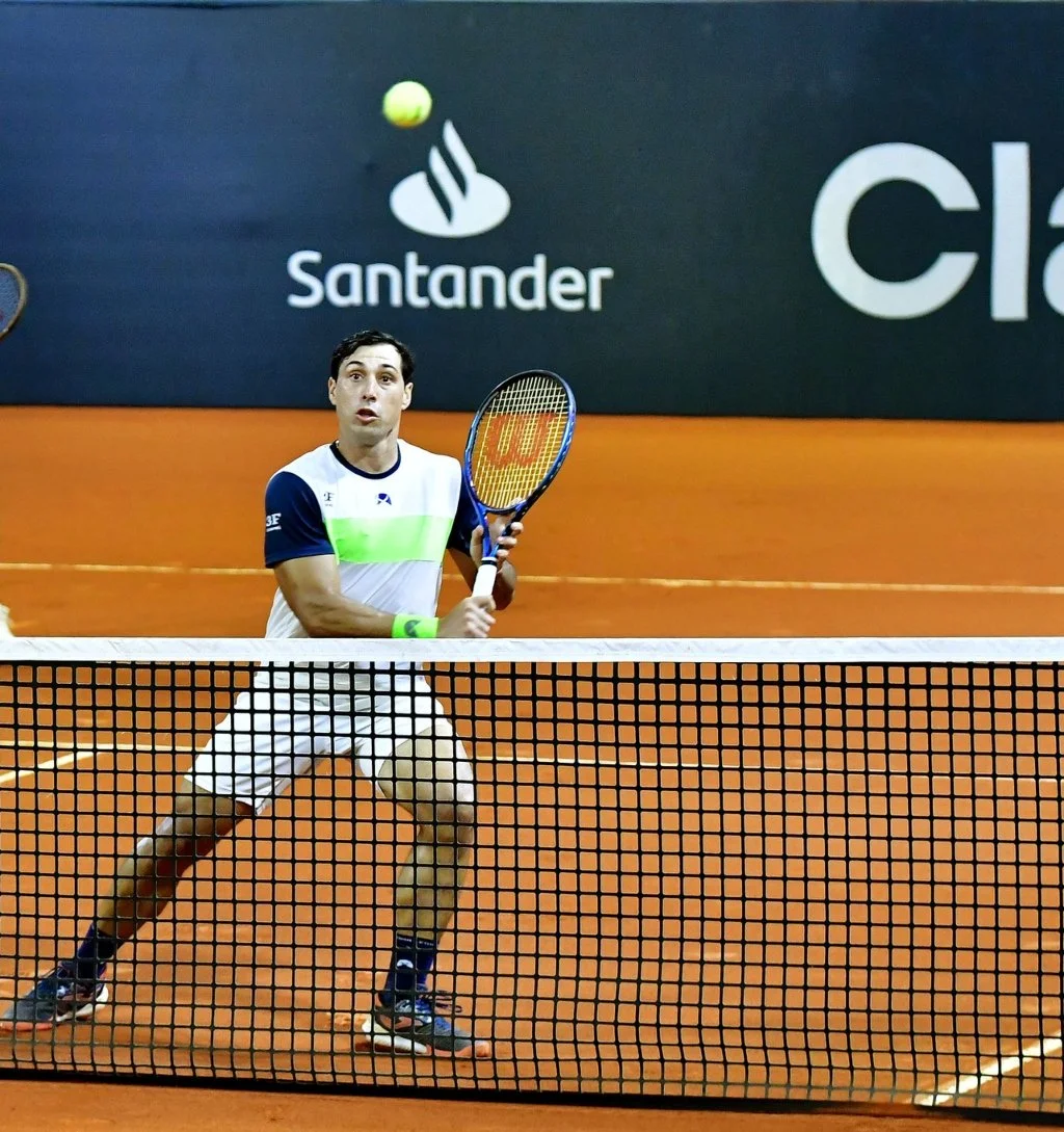 Fernando Romboli vence irmãos Tsitsipas e vai à segunda rodada de ...