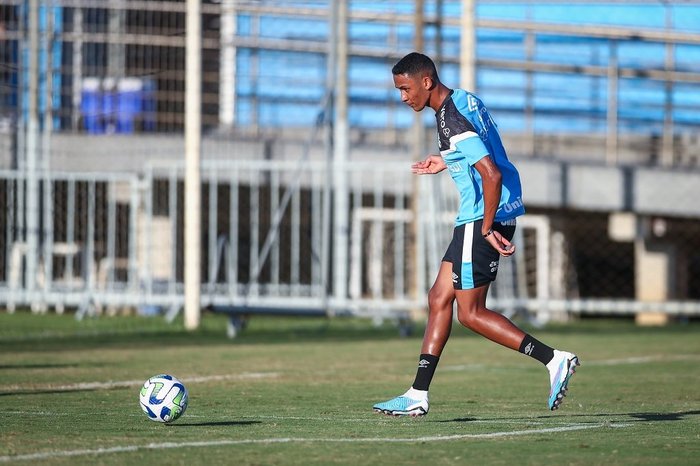 Lucas Uebel / Grêmio/Divulgação