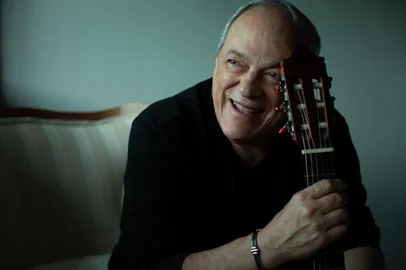 Toquinho participa de concerto comunitário Zaffari<!-- NICAID(15618261) -->
