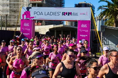 corrida de rua poa ladies run<!-- NICAID(16147843) -->
