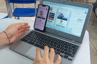 Alunos da Escola Estadual de Educação Básica Lourenço Leon Von Langendonck, em Maquiné, concorrem em prêmio nacional com app de geolocalização do mosquito da dengue<!-- NICAID(15850519) -->