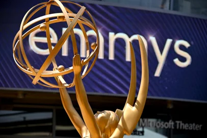 Succession' and strikes: what to expect from Emmy nominations(FILES) An Emmy statue is seen ahead of the 74th Emmy Awards at the Microsoft Theater in Los Angeles, California, on September 12, 2022. Can any TV show topple "Succession" at the Emmys? Will Amazon's lavish "Lord of the Rings" rule them all? And, with ongoing Hollywood strikes, will television's finest even be honored this year?Nominations for television's equivalent of the Oscars will be announced in a live-streamed ceremony Wednesday July 12, starting at 8:30 am Pacific time (1530 GMT), after which final-round voting begins for the 75th Emmy Awards, tentatively set for September 18. (Photo by Robyn BECK / AFP)Editoria: ACELocal: Los AngelesIndexador: ROBYN BECKSecao: celebrityFonte: AFPFotógrafo: STF<!-- NICAID(15480324) -->