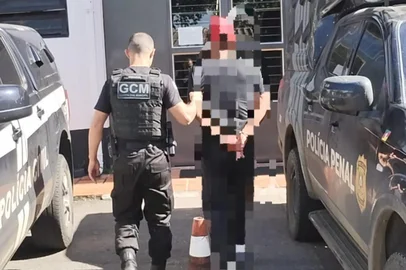 Ligação foi realizada para o telefone 153 da Guarda Civil Municipal. Homem foi preso em flagrante<!-- NICAID(16207475) -->
