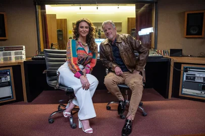 Jordana (Paolla Oliveira) e Egisto ( Marcelo Novaes )<!-- NICAID(15723752) -->