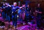 Banda formada por médicos faz show em prol do Instituto da Audiovisão neste sábado, em Caxias