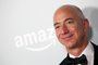 (FILES) This file photo taken on September 17, 2016 shows CEO of Amazon.com, Inc. Jeff Bezos attending the Amazon Emmy Award after party at Sunset Tower in West Hollywood, California.Amazon founder Jeff Bezos on Thursday became the world's richest person, as a jump in the share price of the US tech giant enabled him to overtake Microsoft founder Bill Gates, Forbes magazine estimated. The magazine said its real-time tracking of personal fortunes showed Bezos with a net worth of $90.5 billion, ahead of the $90 billion for Gates. / AFP PHOTO / TOMMASO BODDIEditoria: ACELocal: West HollywoodIndexador: TOMMASO BODDISecao: cinemaFonte: AFPFotógrafo: STR<!-- NICAID(13056865) -->