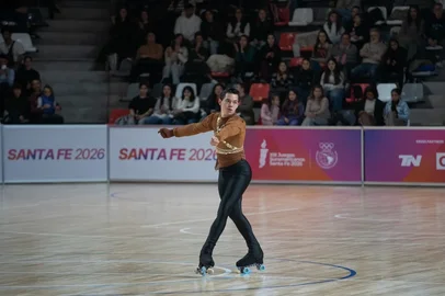 Erik Medziu, patinação artística