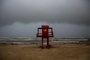 Tramandaí, RS, Brasil - Marinha e defesa civil alertam para mar com forte ressaca e perigo para navegação em razão do ciclone extratropical que atinge o litoral norte do RS. FOTO: Jonathan Heckler, Agência RBS<!-- NICAID(15481740) -->