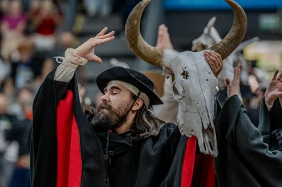 SANTA CRUZ DO SUL, 26 DE NOVEMBRO 2023: DTG Poncho Verde, de Panambi, vence a 36ª edição do Enart, em Santa Cruz do Sul. É a primeira vez que o grupo vence a disputa das Danças Tradicionais Força A.<!-- NICAID(15609906) -->