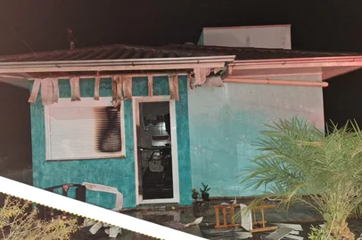 Homem é preso após agredir esposa e incendiar casa no norte do RS<!-- NICAID(16268089) -->