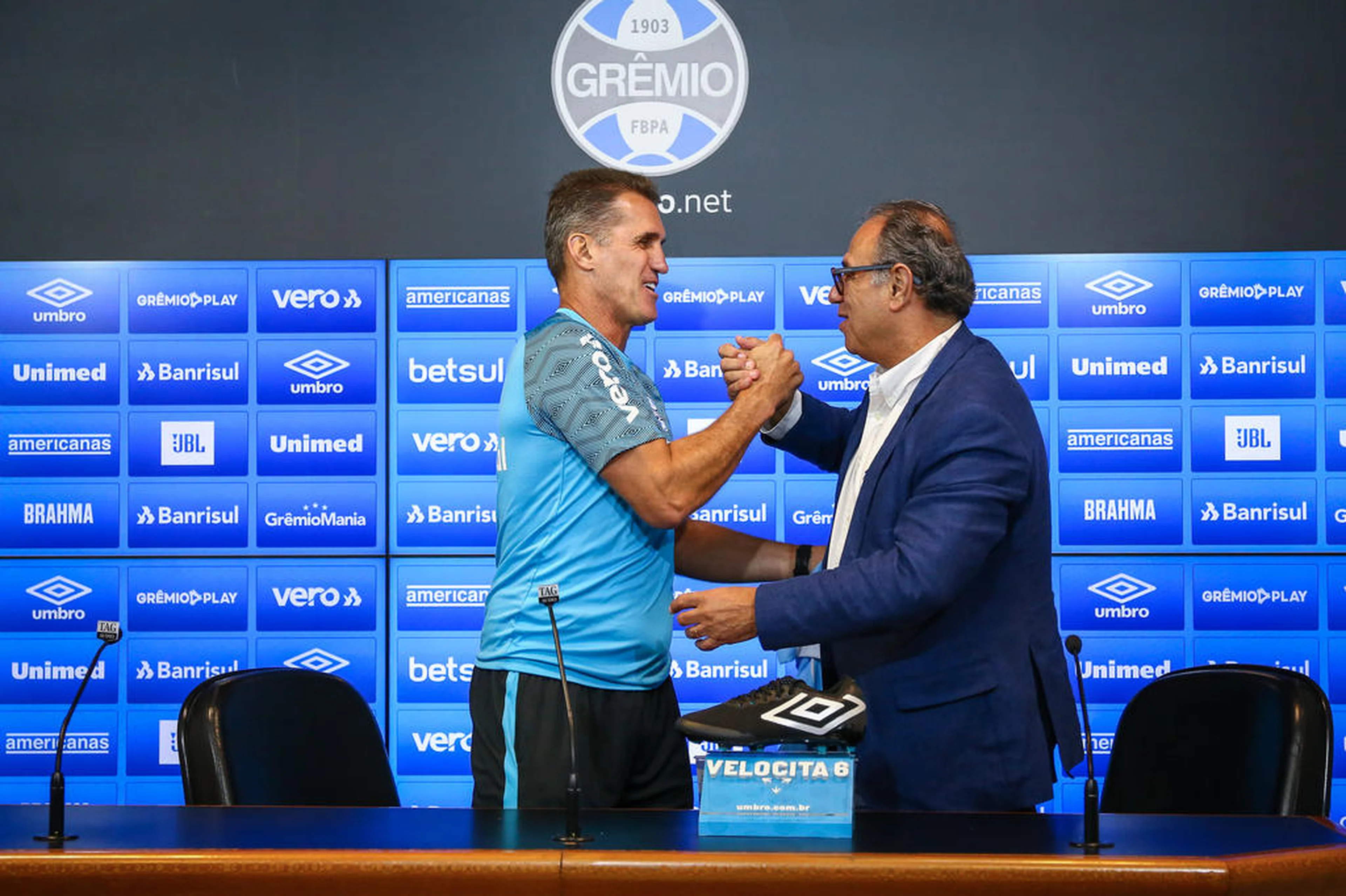 LUCAS UEBEL/GRÊMIO/DIVULGAÇÃO