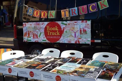 Baita campanha encabeçada pelo agitador cultural Élvio Gonçalves. Neste domingo (18), rola mais uma edição do Book Truck na Feira Maesa Cultural. <!-- NICAID(15293728) -->