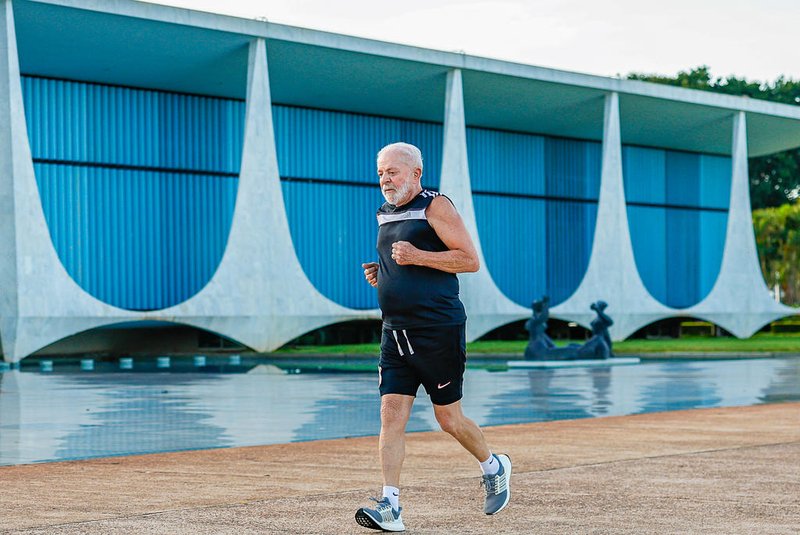 19.03.2024 - Presidente da República, Luiz Inácio Lula da Silva, durante atividade fisica no Palácio da Alvorada. Brasília - DF.Foto: Ricardo Stuckert/PR<!-- NICAID(15709853) -->