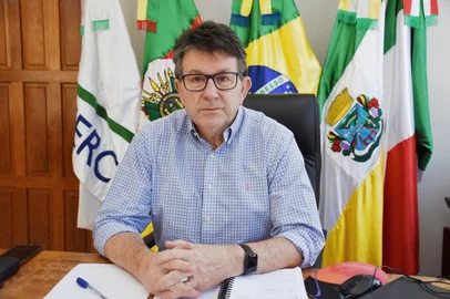 Waldemar De Carli (MDB), prefeito de Veranópolis<!-- NICAID(15247520) -->
