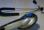 Para atrair médicos ao interior, AMB sugere aumento de salários, uso do exército e abatimento de dívidas do Fies