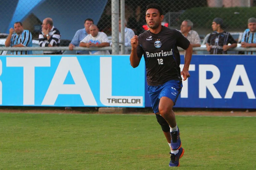 Grêmio já está no Rio de Janeiro para o confronto diante do Fluminense ...