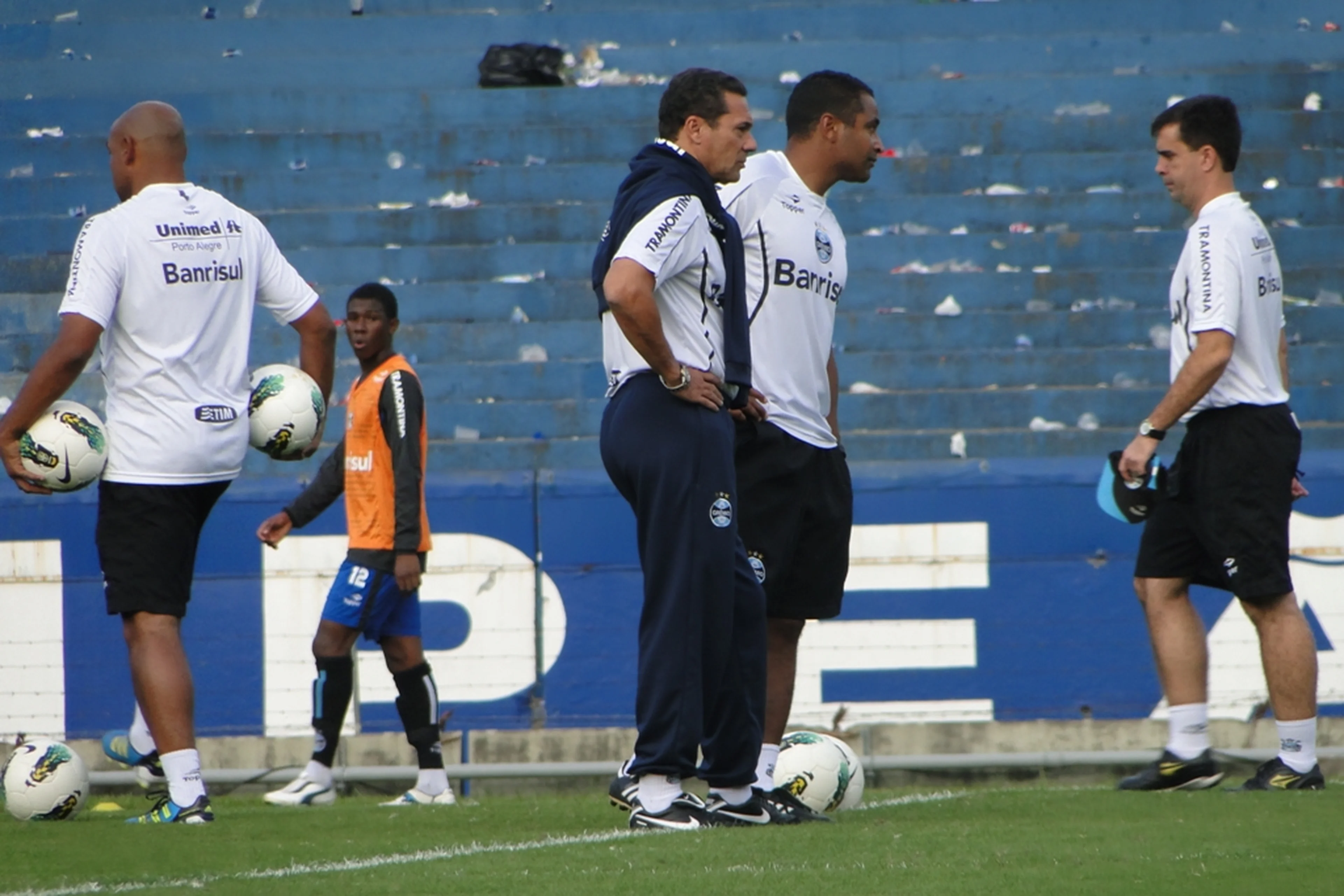 Adriano de Carvalho/null
