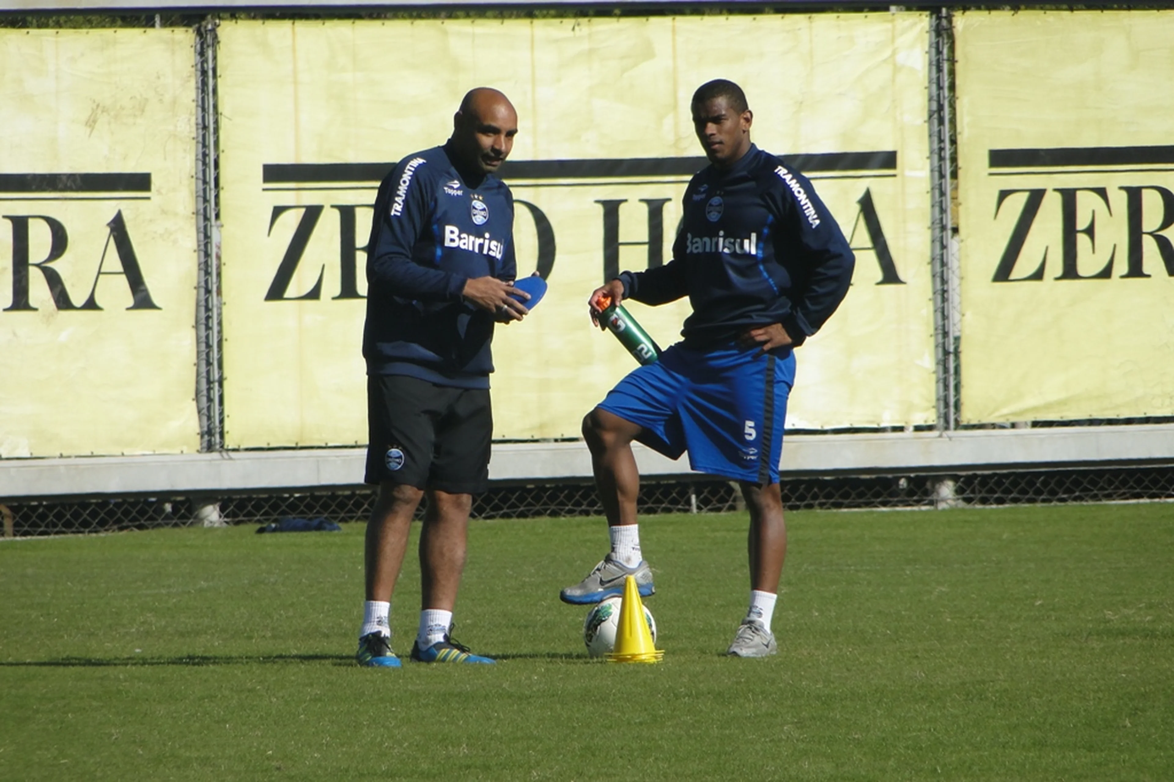 Adriano de Carvalho/null