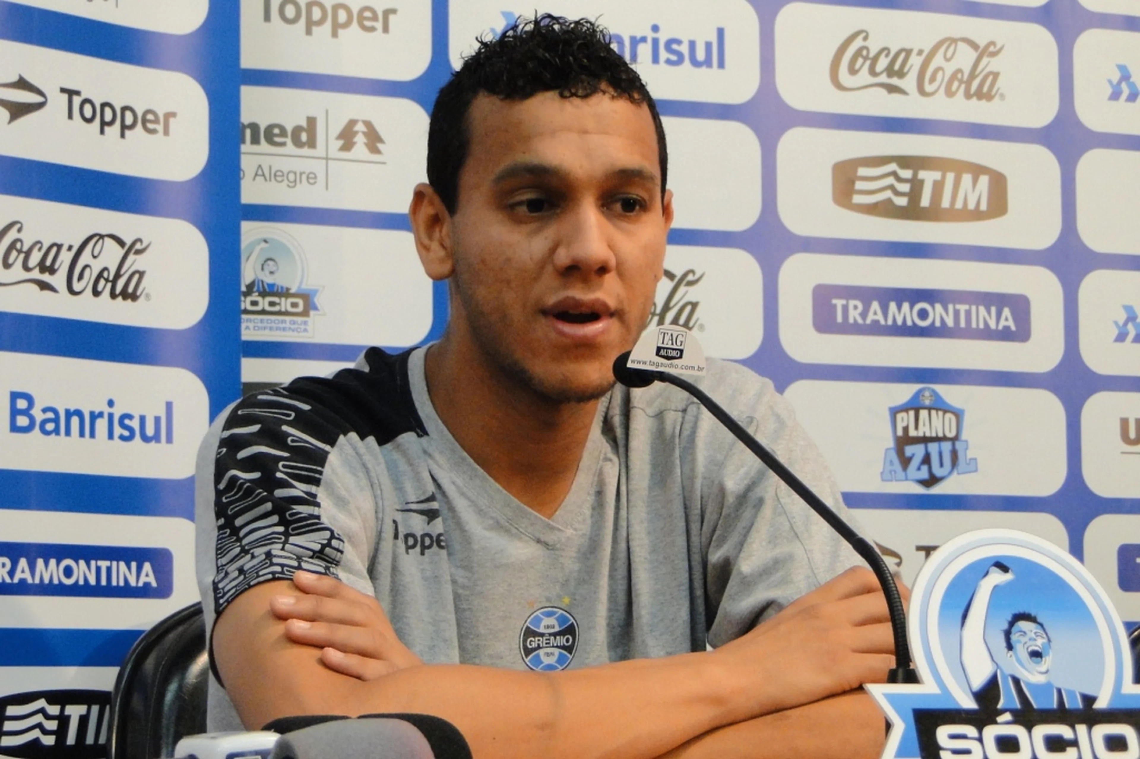 Adriano de Carvalho/null