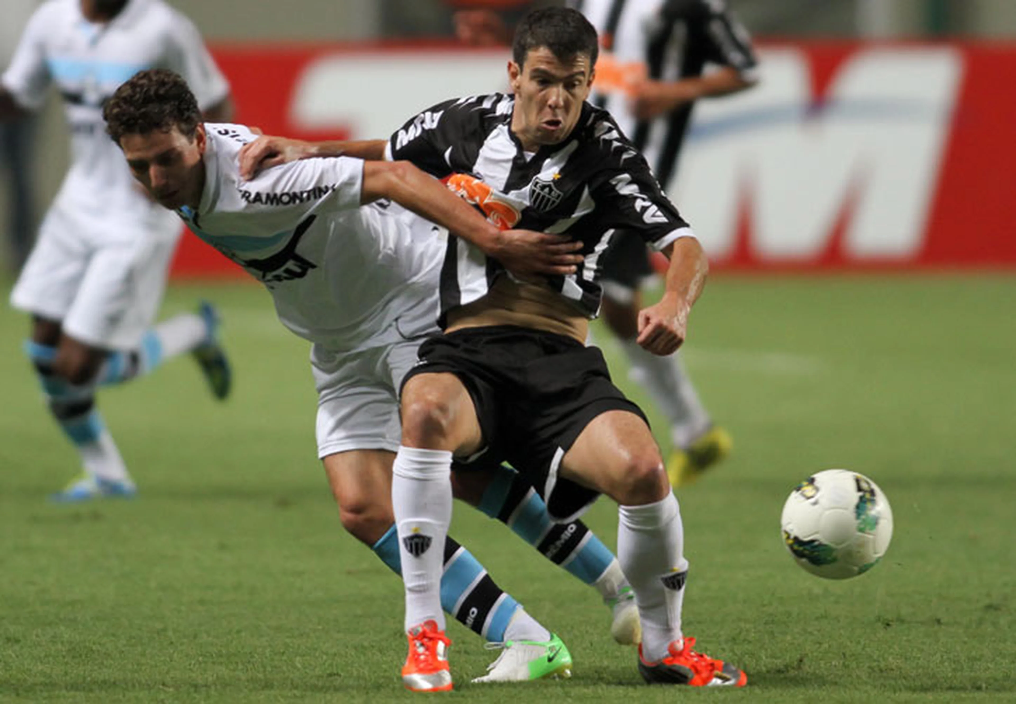 Gil Leonardi/Lancepress