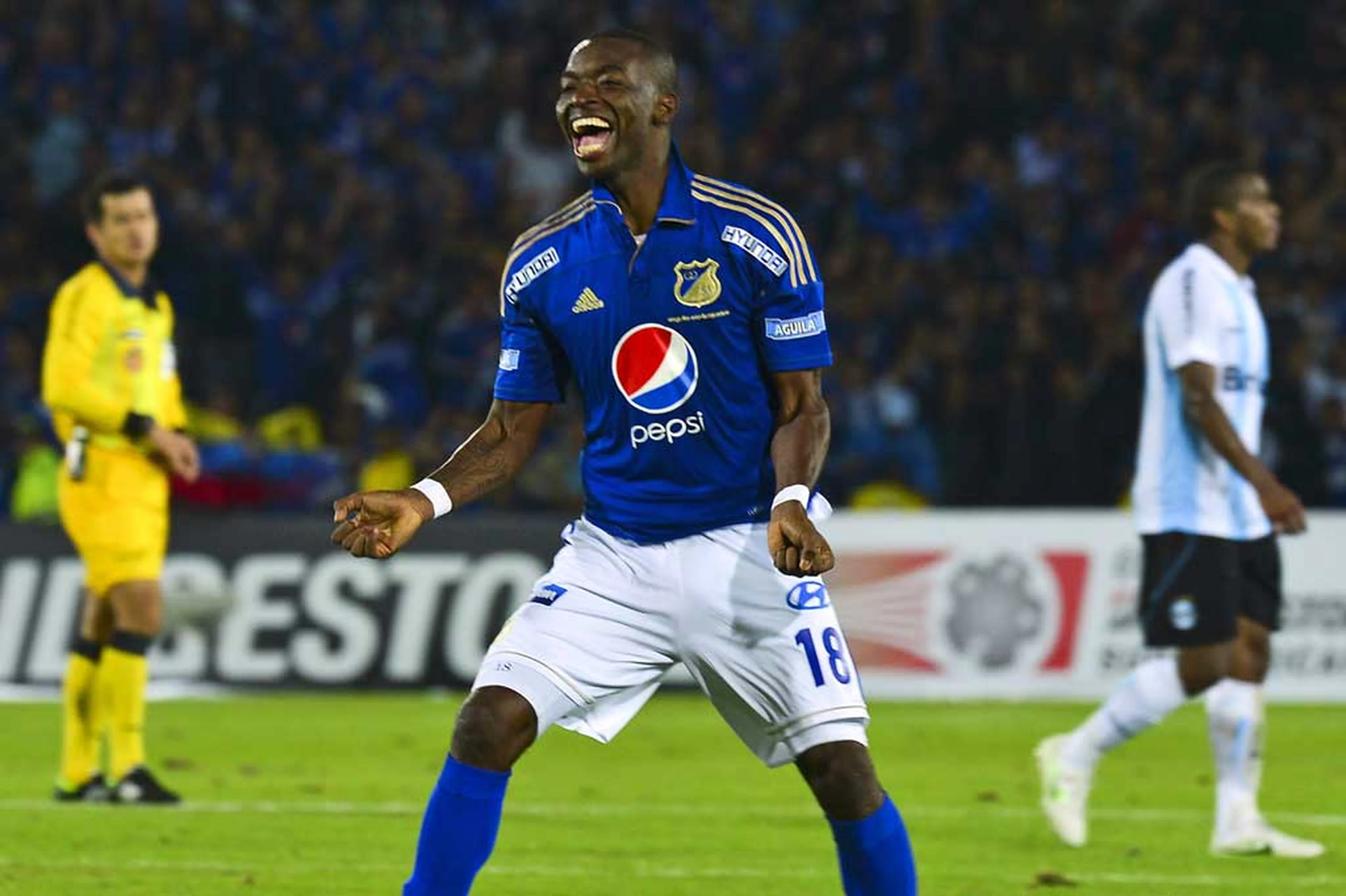 AFP PHOTO/Luis Acosta