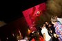 A fotógrafa oficial da boate Kiss, Fernanda Bona, estava na festa no momento em que o incêndio que resultou na morte de 237 pessoas começou. 