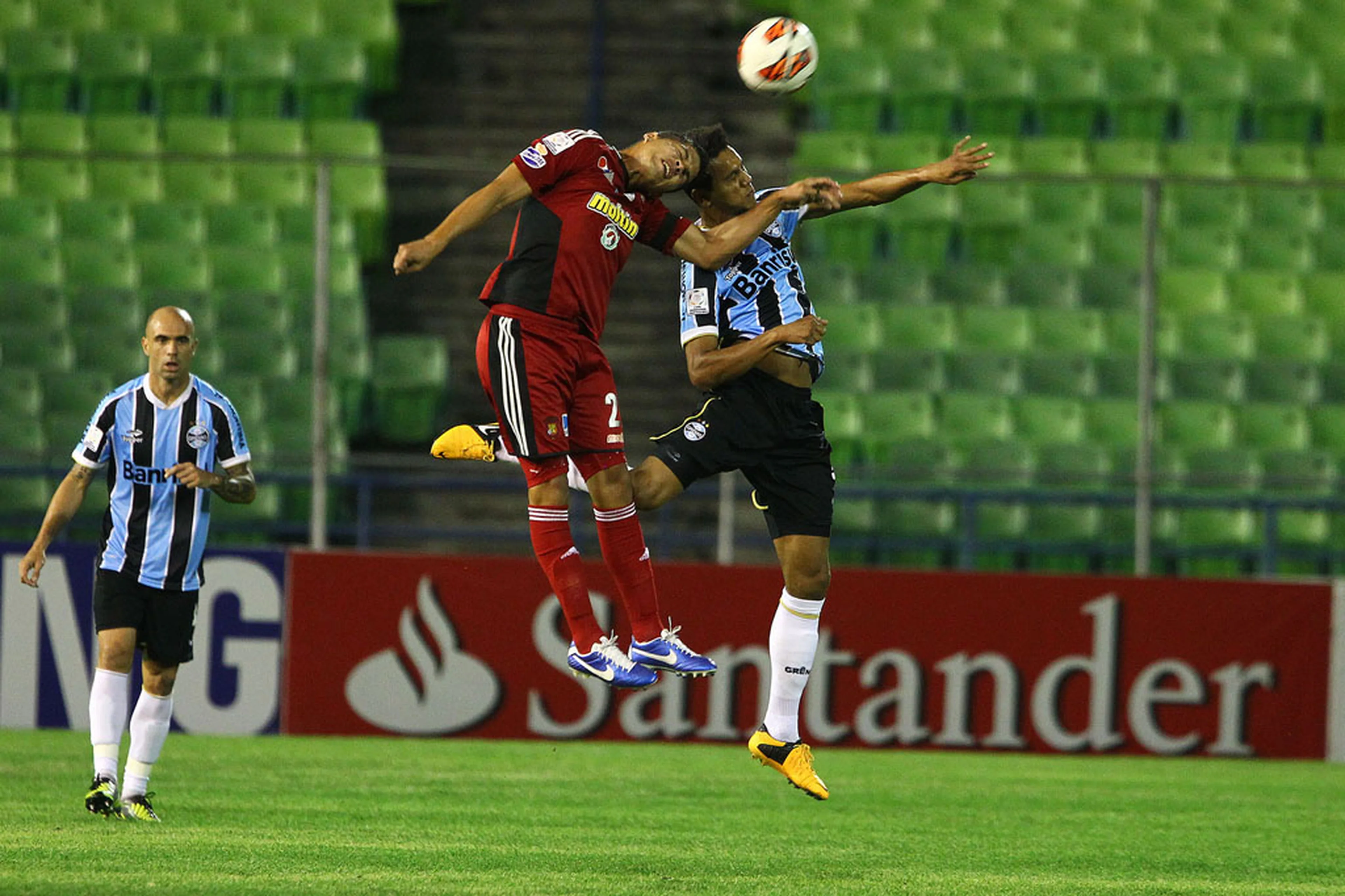 Lucas Uebel, Divulgação/null