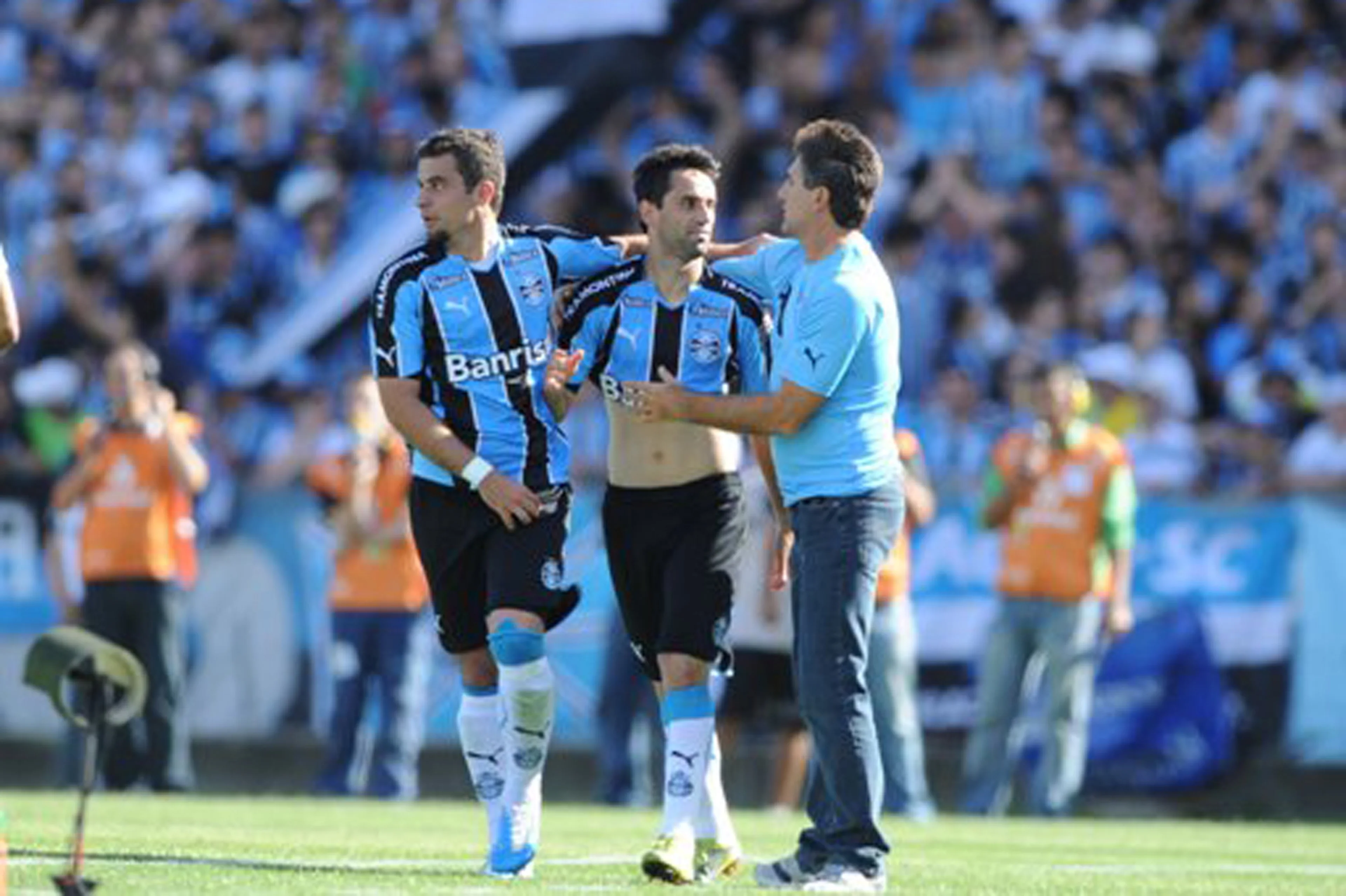Fernando Gomes/null