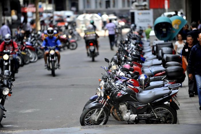 Estacionar a Motocicleta em COQUINHOS
