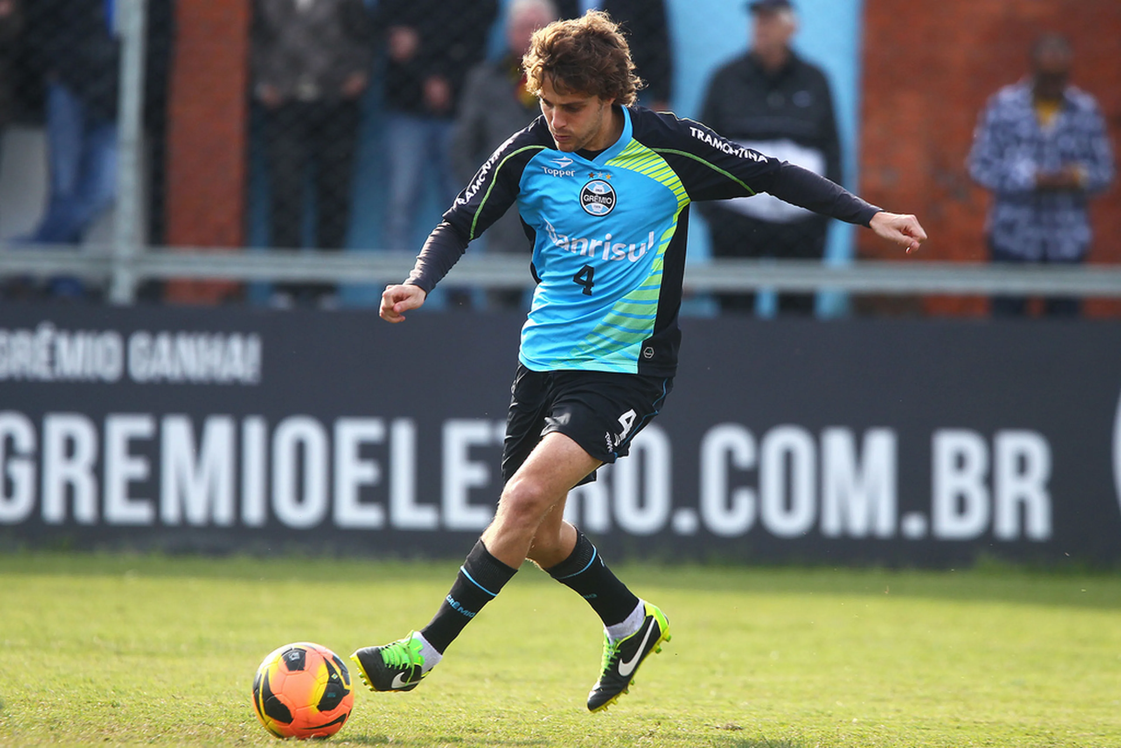 Lucas Uebel, Grêmio/Divulgação