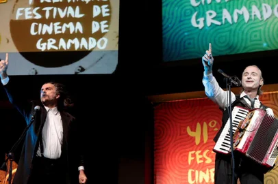 41Âº Festival de Cinema de Gramado - 17/08/2013 - CerimÃ´nia de PremiaÃ§Ã£o/Kikitos. Tangos e TragÃ©dias. Foto: Edison Vara/PressPhoto