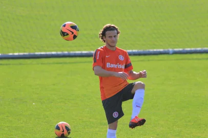 forlán, inter, treino, futebol, ct, parque gigante