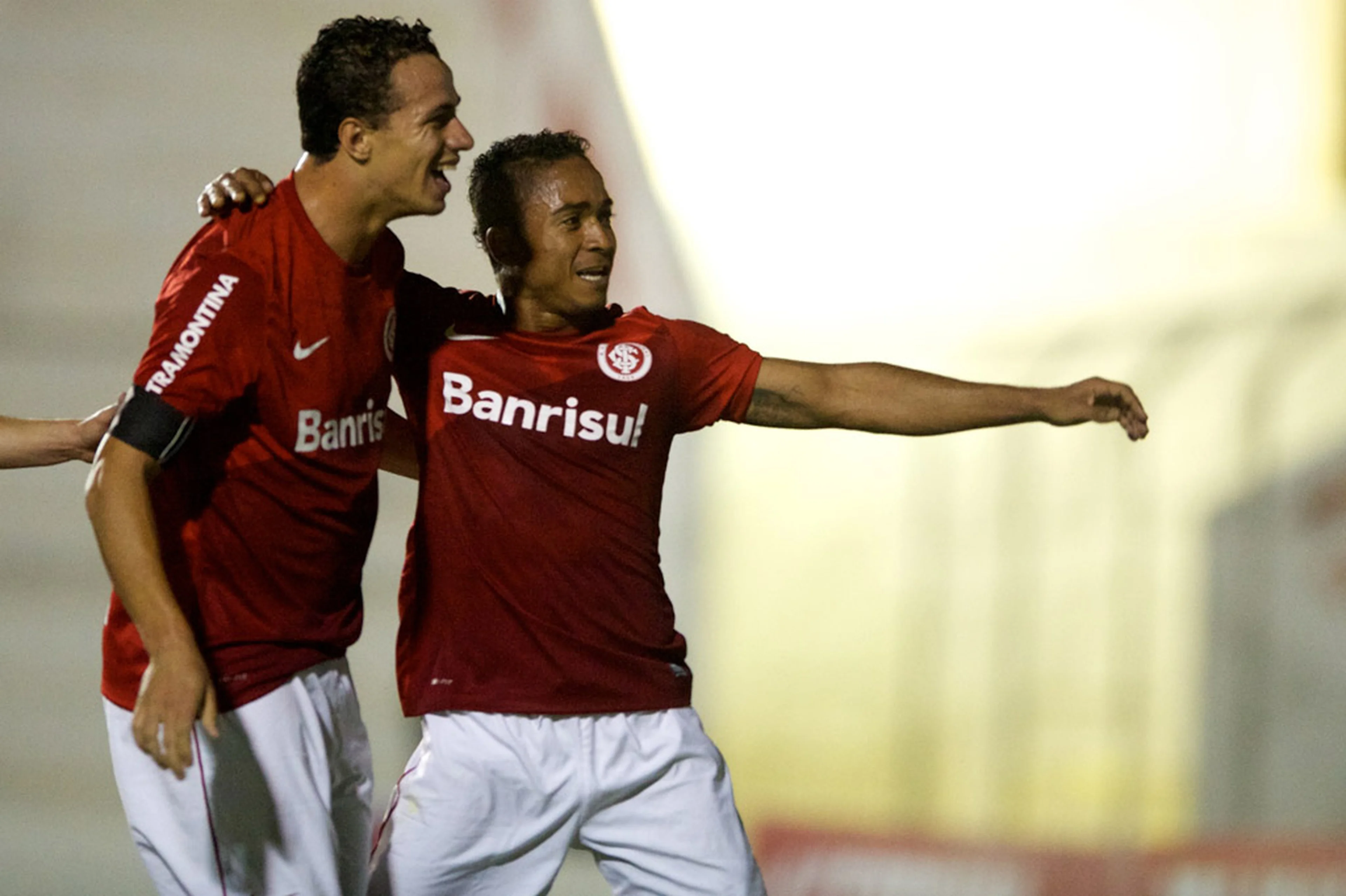 Alexandre Lops, Divulgação/null