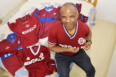  CAXIAS DO SUL, RS - 17/10/2013 - Entrevista com o ex-jogador do Caxias, Caçapava. 