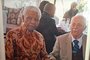  

Mandela e George Bizos, advogado de Mandela