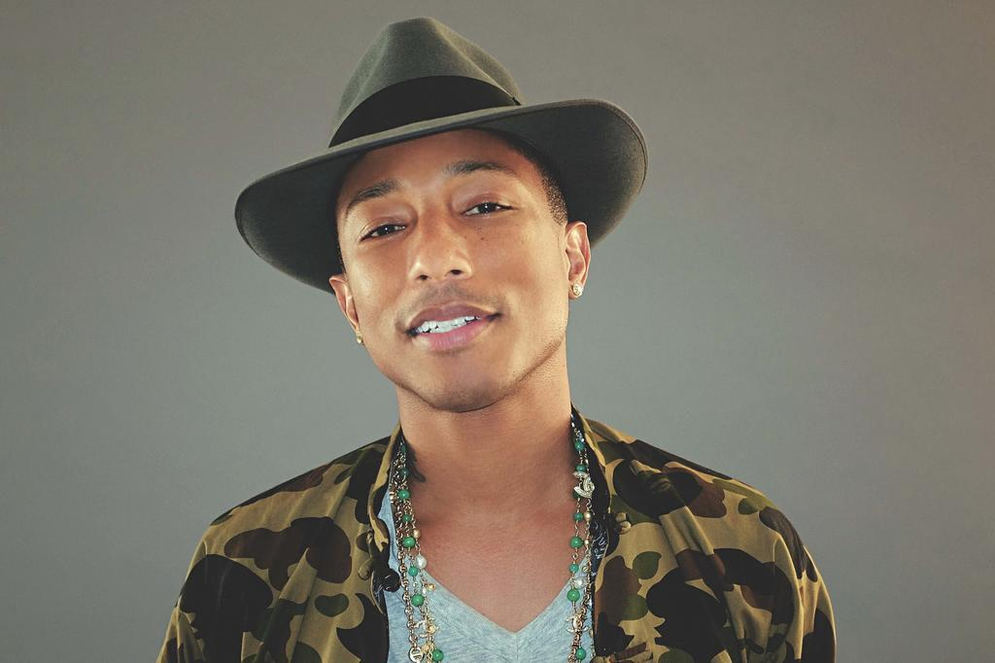 Pharrell williams happy. Фаррелл уильямс. Williams pharrell speed. Pharrell williams happy клип. Фаррелл уильямс 2020.