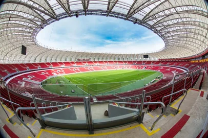  PORTO ALEGRE, RS, BRASIL, 120/05/2014: Última visita ao Estádio Beira-Rio antes da chegada da  FIFA.   (Foto: Omar Freitas / Zero Hora)Indexador: Omar Freitas