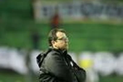  

CAXIAS DO SUL,RS, BRASIL, 21-05-2014 - Brasileirão,6ª Rodada, Grêmio x Botafogo no estádio Alfredo Jaconi.(Foto:RICARDO DUARTE/Agência RBS)
Técnico Enderson Moreira