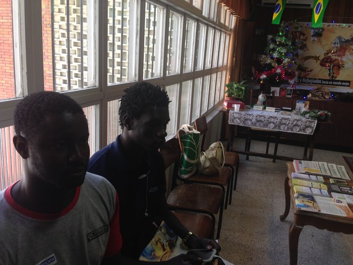 Senegaleses e outros imigrantes africanos não comemoram o Natal | GZH Senegaleses e outros imigrantes africanos não comemoram o Natal | GZH