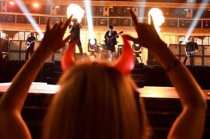 Reprodução / Facebook ACDC