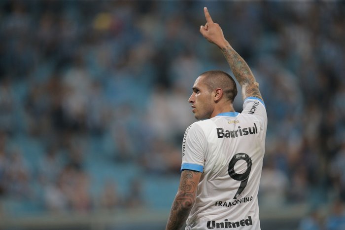 Ricardo Duarte / null