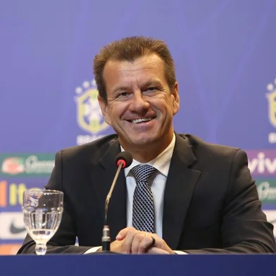 Técnico Dunga convoca Seleção Brasileira para os amistosos contra França dia 26 de março em Paris e Chile dia 29 de março em Londres na sede da CBF dia 05 de março de 2015.Foto: Rafael Ribeiro