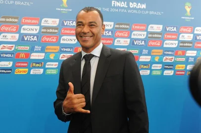  BAHIA , BRASIL , 05-12-2013 - Sorteio dos grupos da Copa do Mundo de 2014, que será realizado hoje  sexta-feira, 6 de dezembro, às 14h, na Costa do Sauípe, Bahia. CAFU (FOTO: RICARDO DUARTE/ AGENCIA RBS - ESPORTE)