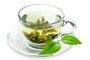 xícara com chá verde quente