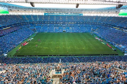  PORTO ALEGRE, RS, BRASIL, 26-04-2015: Gre-Nal de número 405, primeira partida da final do Campeonato Gaúcho 2015, entre Grêmio e Internacional, na Arena. (Foto: Omar Freitasl/Agência RBS, Editoria Esportes)Indexador: Omar Freitas