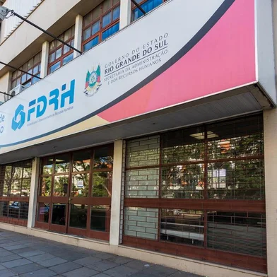  PORTO ALEGRE, RS, BRASIL,  05/05/2015: Situação da estrutura física do prédio da FDRH e troca de local com permuta com o Zaffari. (Omar Freitas/Agência RBS)Indexador: Omar Freitas